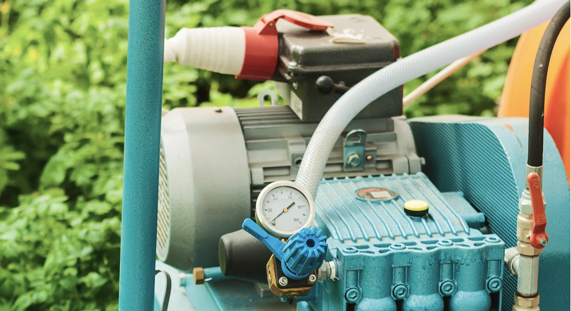 Three-phase induction motor for agricultural duty